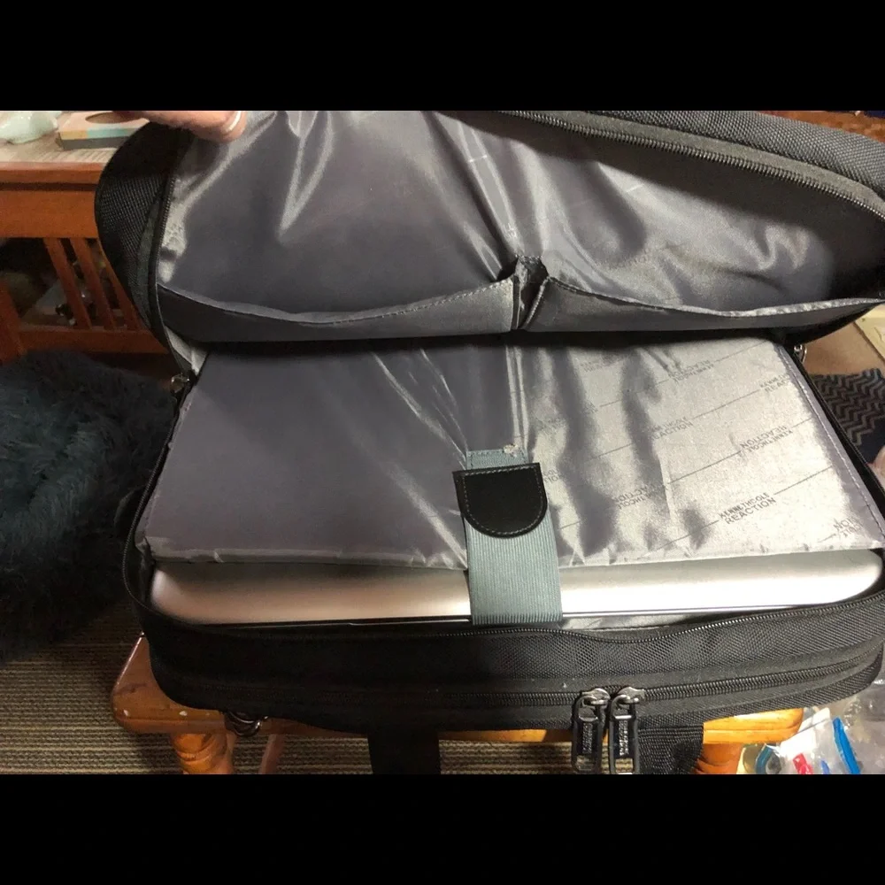 17” touch screen laptop. With wonderful case. Used for 2-3months.